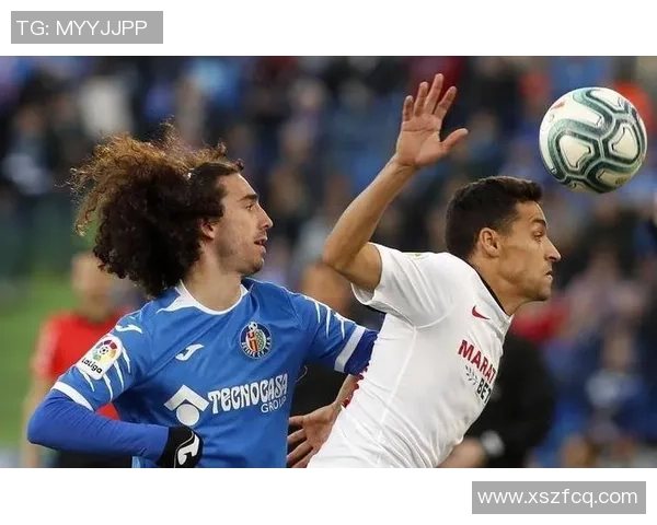 亚特联与银河的对决揭示足球战术的较量与激情碰撞