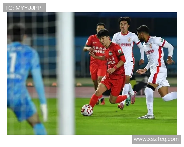 广州恒大迎战长春亚太全力争胜力争中超冠军荣耀之路